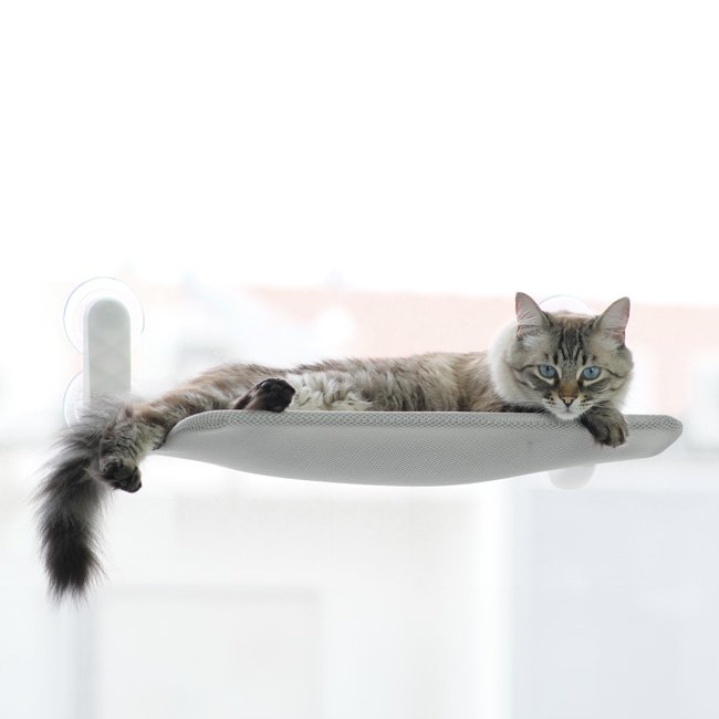 Cama de janela SPY formato plano rebatível e sem cabos